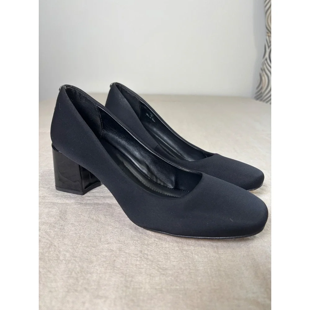 Donald Pliner Audry Pump Block Heel Size 7 Black Square Toe Quiet Luxury Comfort